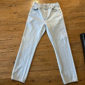 Levi's 501s size 27